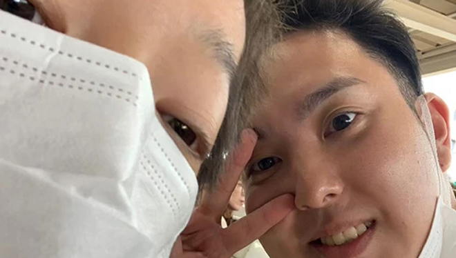 先生と生徒のアップ写真